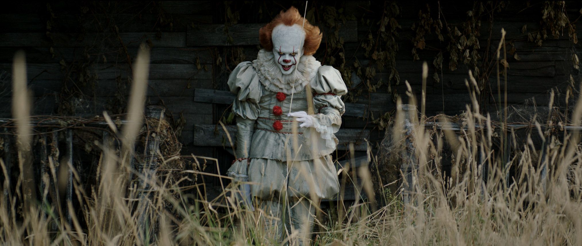 it-pennywise-bill-skarsgard