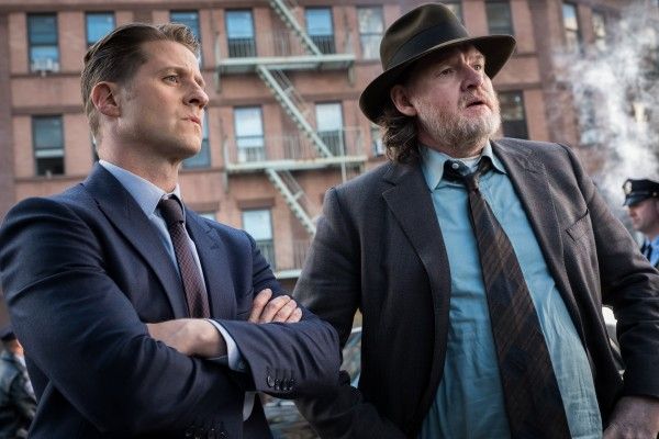 gotham-season-4-a-day-in-the-narrows-image-5