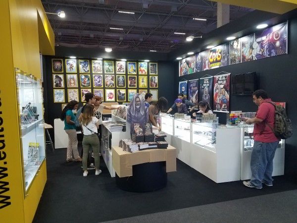 ccxp-comic-con-brazil-convention-floor-image