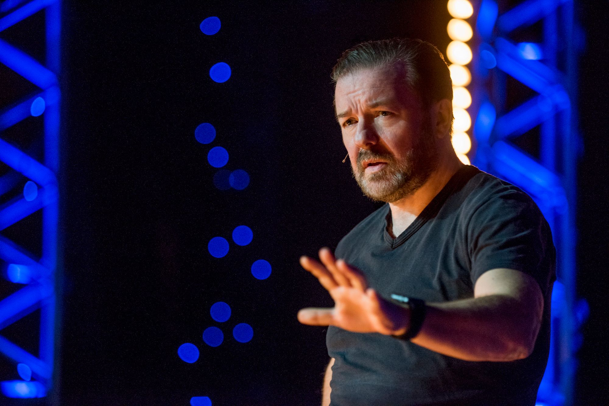 Ricky Gervais Joins New Tweet-Inspired Comedy Show, Greenlight German