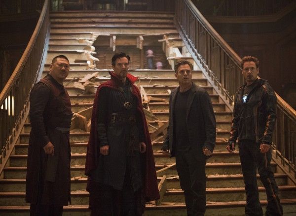 avengers-infinity-war-iron-man-doctor-strange