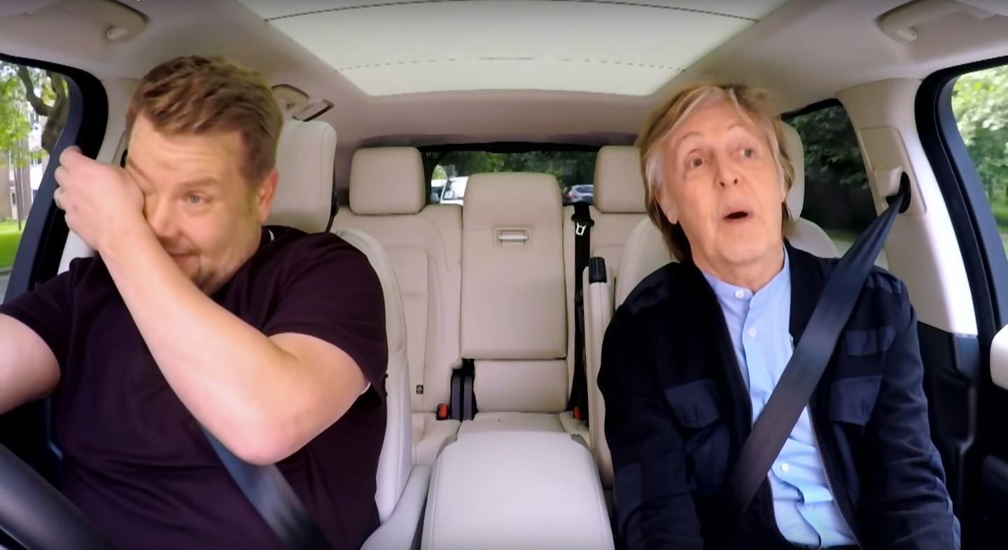Le ‘Carpool Karaoke’ de James Corden a revigoré la télévision de fin de soirée