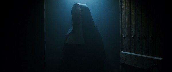the-nun-movie-image-2