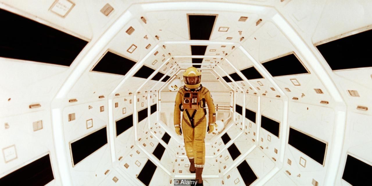 2001-a-space-odyssey-hallway