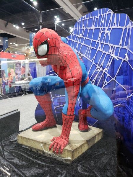 spider-man-legendary-sideshow-collectibles-1