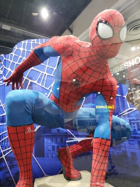 spider-man-legendary-sideshow-collectibles-3