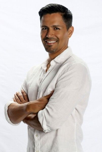 Jay Hernandez On CBS Magnum PI Reboot