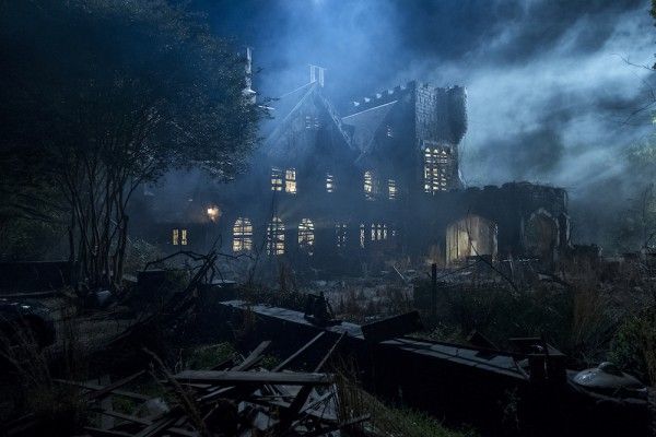 haunting-of-hill-house-image-2