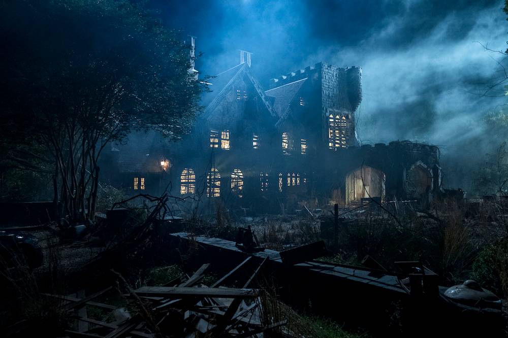 Haunting Of Hill House Ending Explained Whats In The Red Room