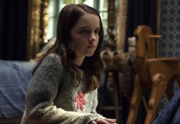 the-haunting-of-hill-house-mckenna-grace