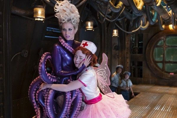 series-of-unfortunate-events-season-3-release-date-trailer-images