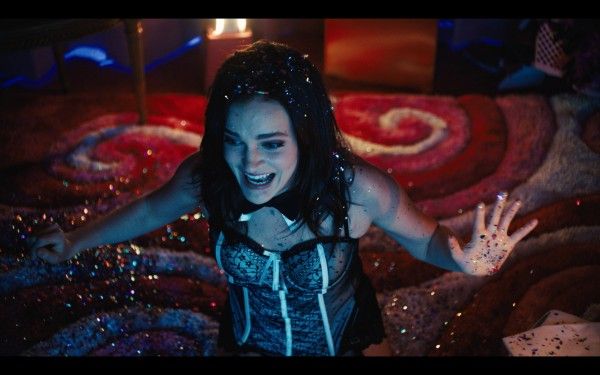 cam-movie-madeline-brewer