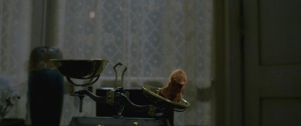 fantastic-beasts-the-crimes-of-grindelwald-baby-niffler