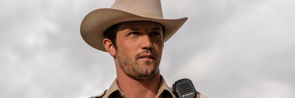 roswell-new-mexico-nathan-parsons-slice