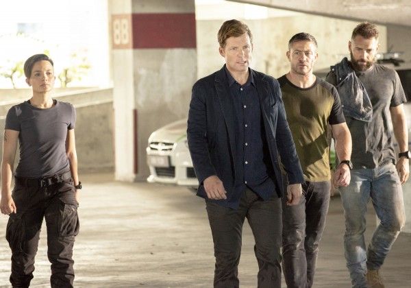 strike-back-jamie-bamber-daniel-macpherson-warren-brown-alin-sumarwata-01