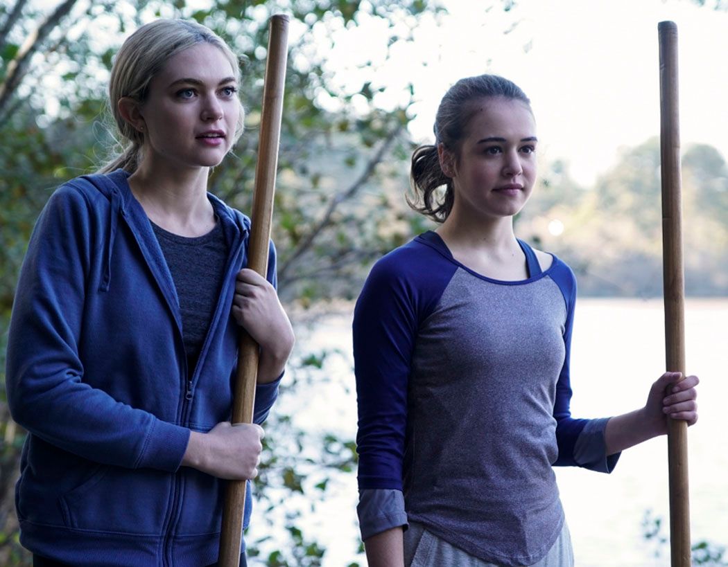 legacies-kaylee-bryant-jenny-boyd-03