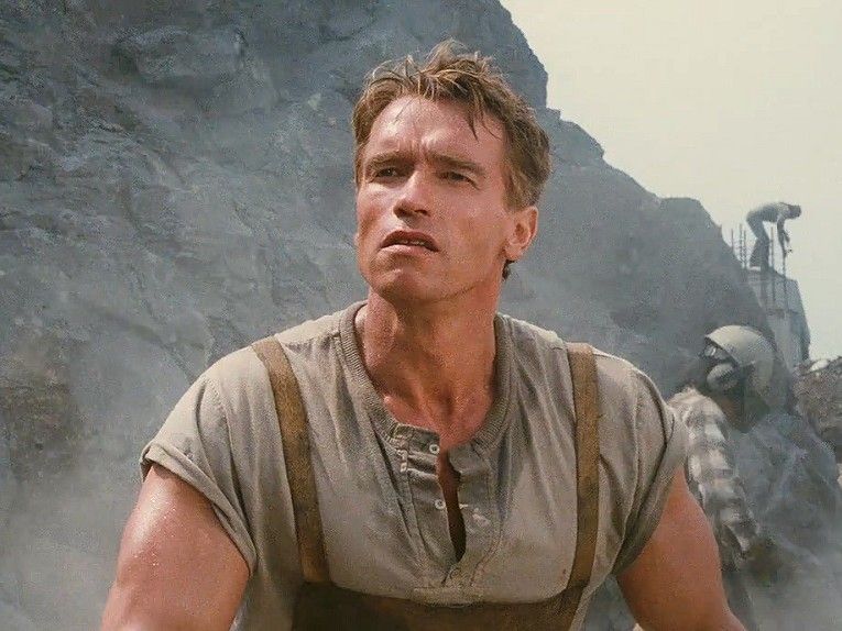 total-recall-arnold-construction