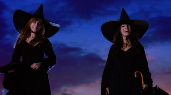 practical-magic-bullock-kidman-witches-outfits