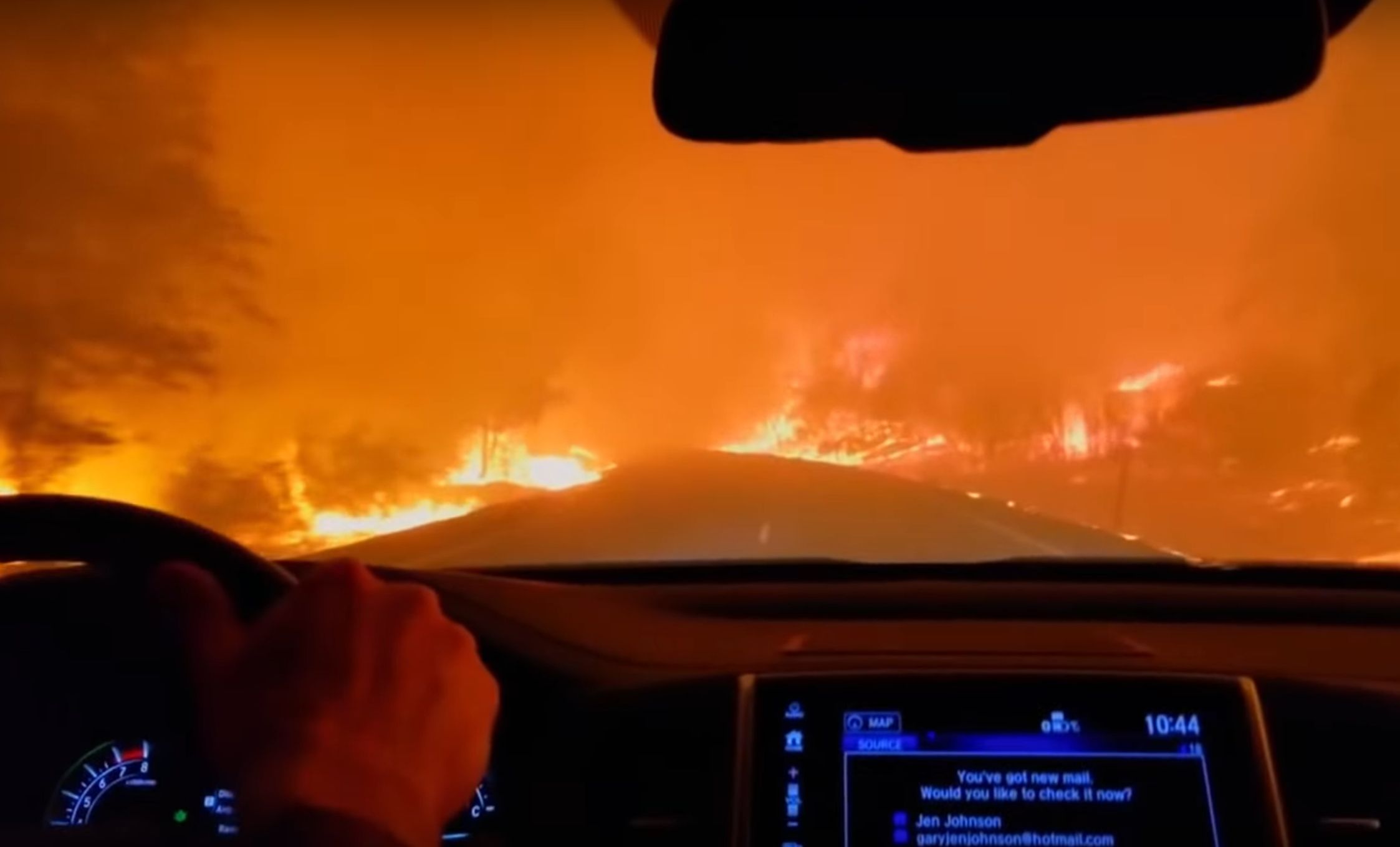 Fire In Paradise Documentary Premieres First Trailer from Netflix