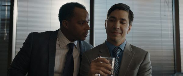 the-wave-justin-long-donald-faison