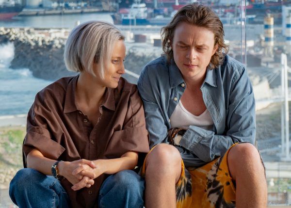 zerozerozero-andrea-riseborough-dane-dehaan-01-scaled