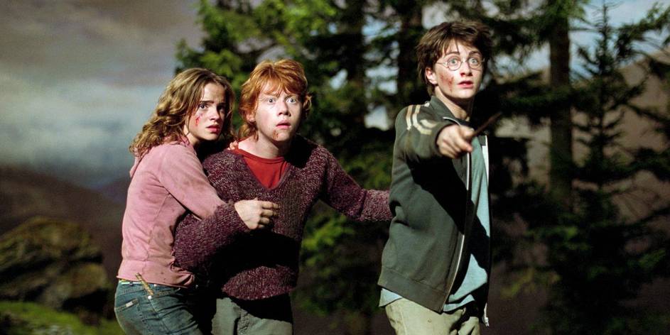 Harry Potter Cast Reuniting Back at Hogwarts for 20th Anniversary Special