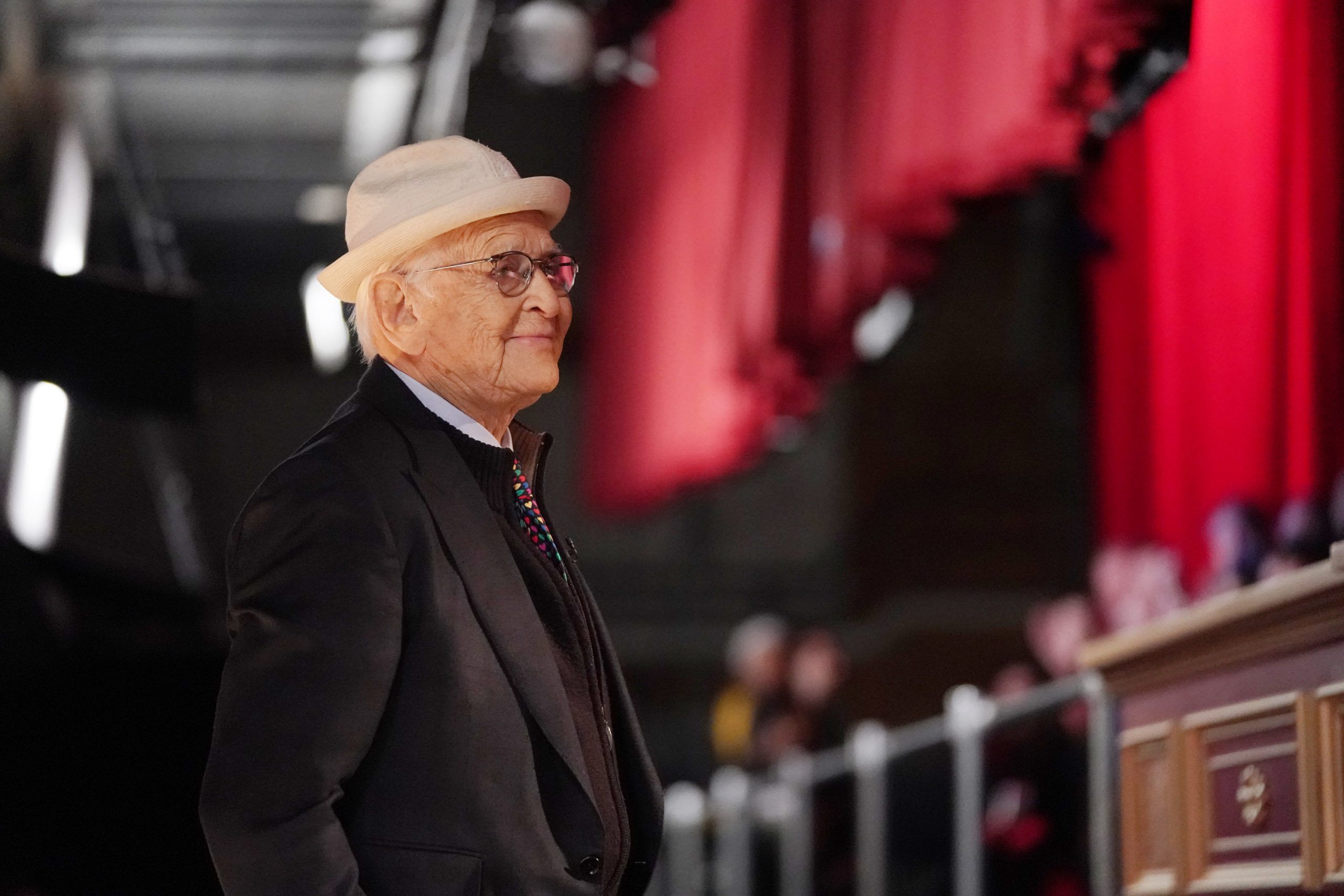 norman-lear-live-in-front-of-a-studio-audience-slice