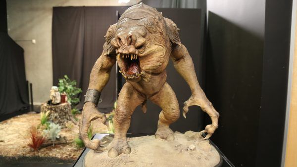 rancor-statue-sideshow-image