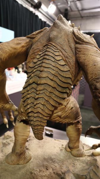 rancor-statue-sideshow-image