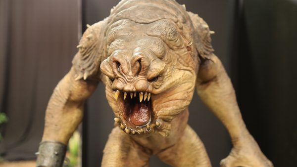 rancor-statue-sideshow-image