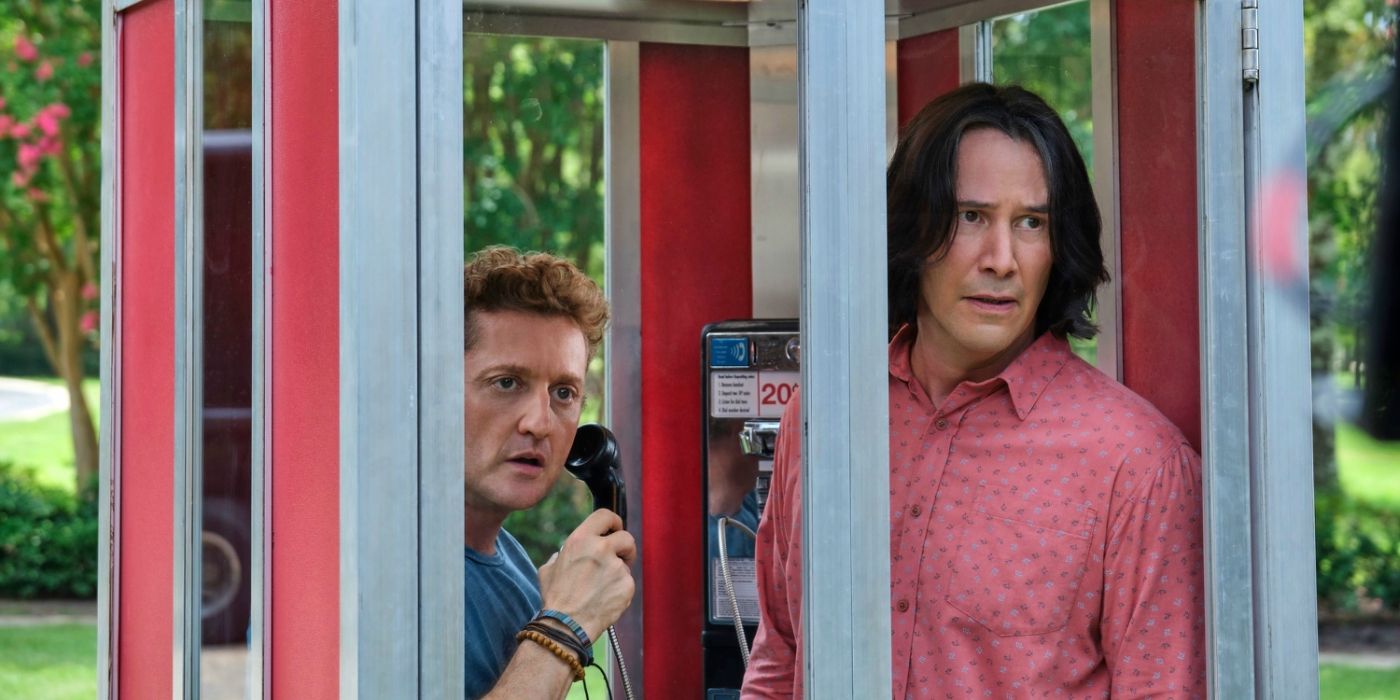 Keanu Reeves Alex Winter in phone booth in Bill and Ted Face the Music