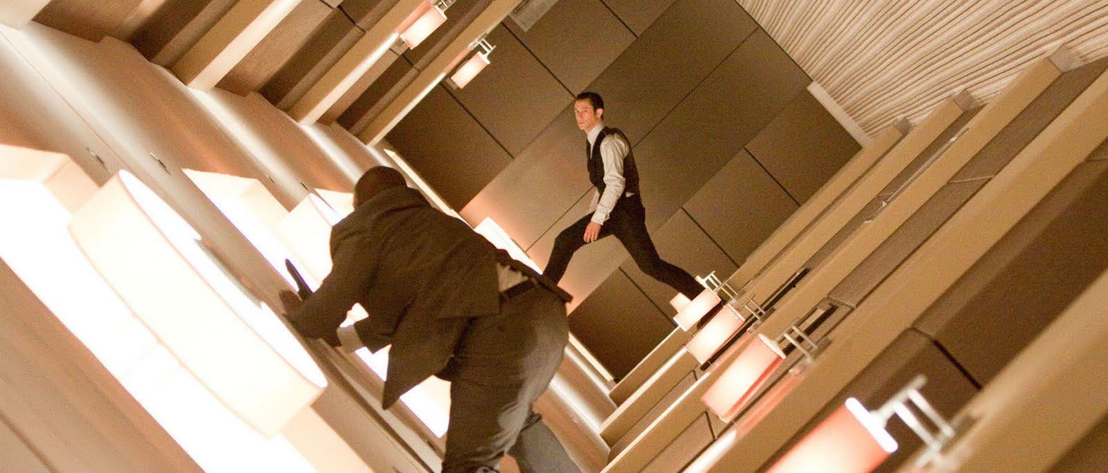 inception-hallway-joseph-gordon-levitt