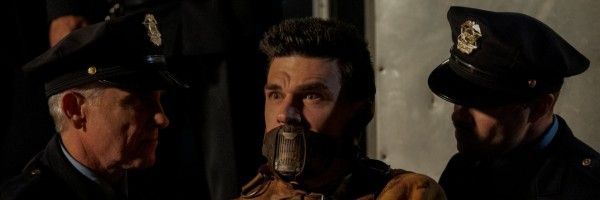 ratched-finn-wittrock-05-slice