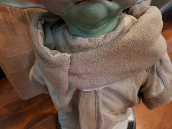 the-child-baby-yoda-sideshow-collectibles-life-size