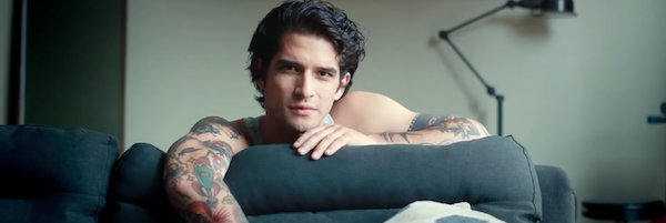 tyler-posey-alone-indie-zombie-slice