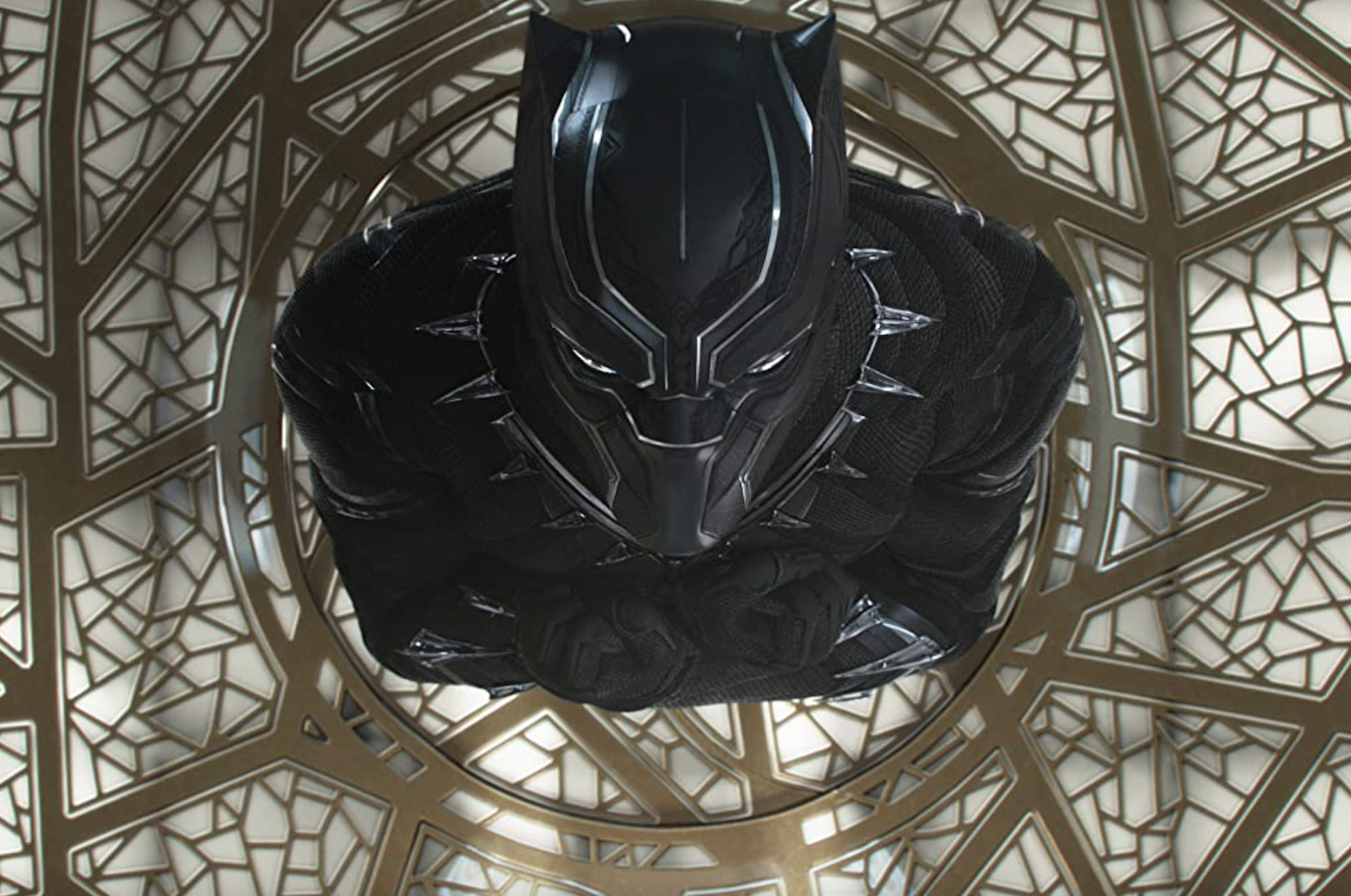 black-panther-marvel-studios-chadwick-boseman-superhero-suit