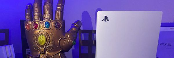 Unboxing console PS5