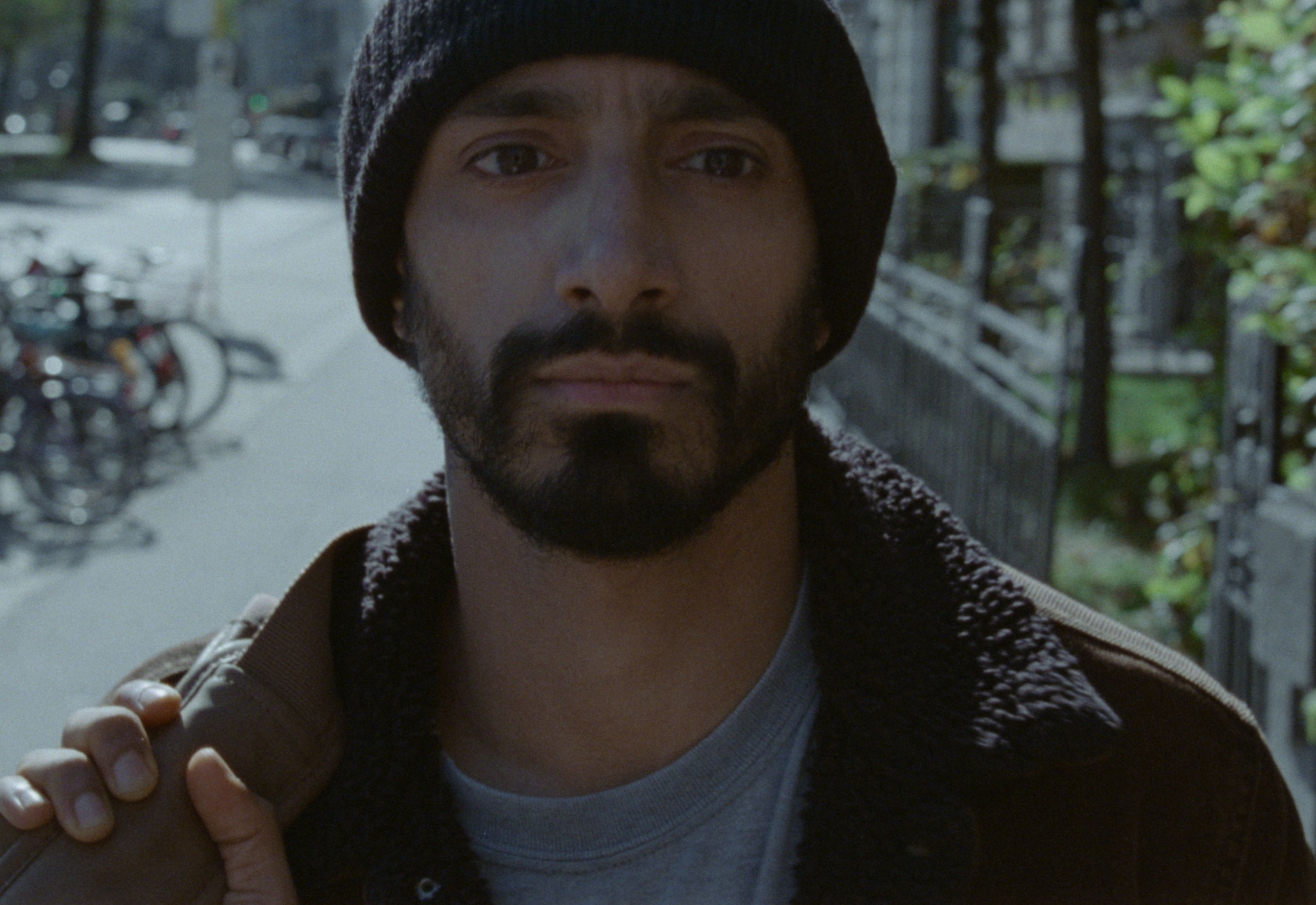 sound-of-metal-riz-ahmed-03