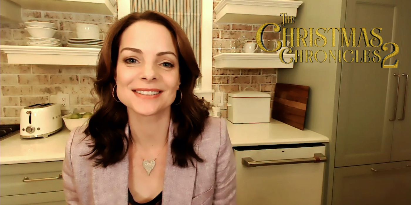 Kimberly Williams-Paisley and Darby Camp on Christmas Chronicles 2