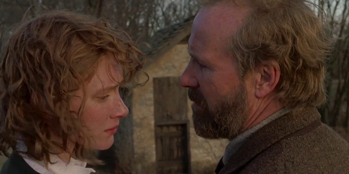 Bryce Dallas Howard and William Hurt in The Village