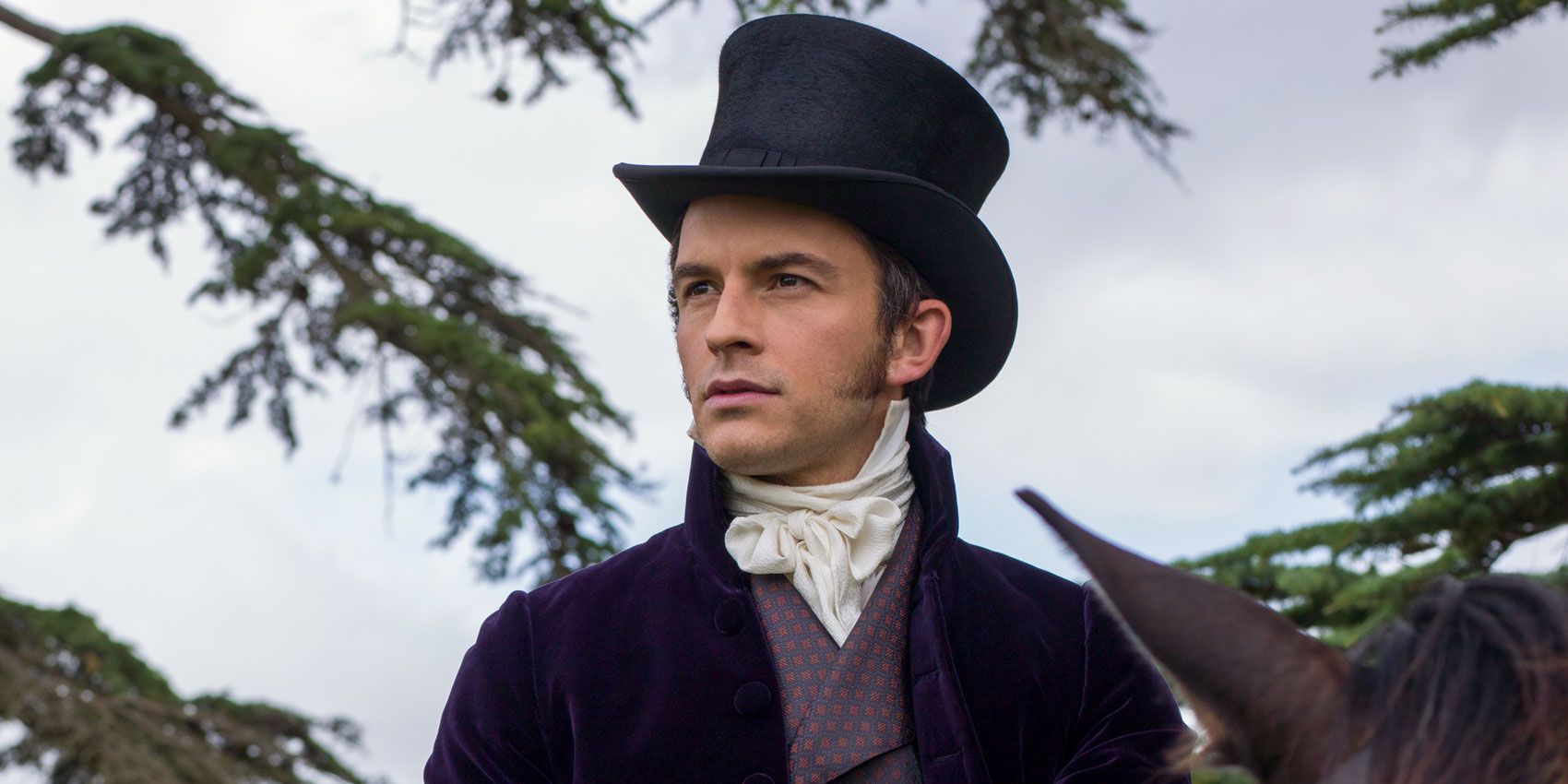 Jonathan Bailey interpreta a Anthony Bridgerton en la serie Bridgerton de Netflix