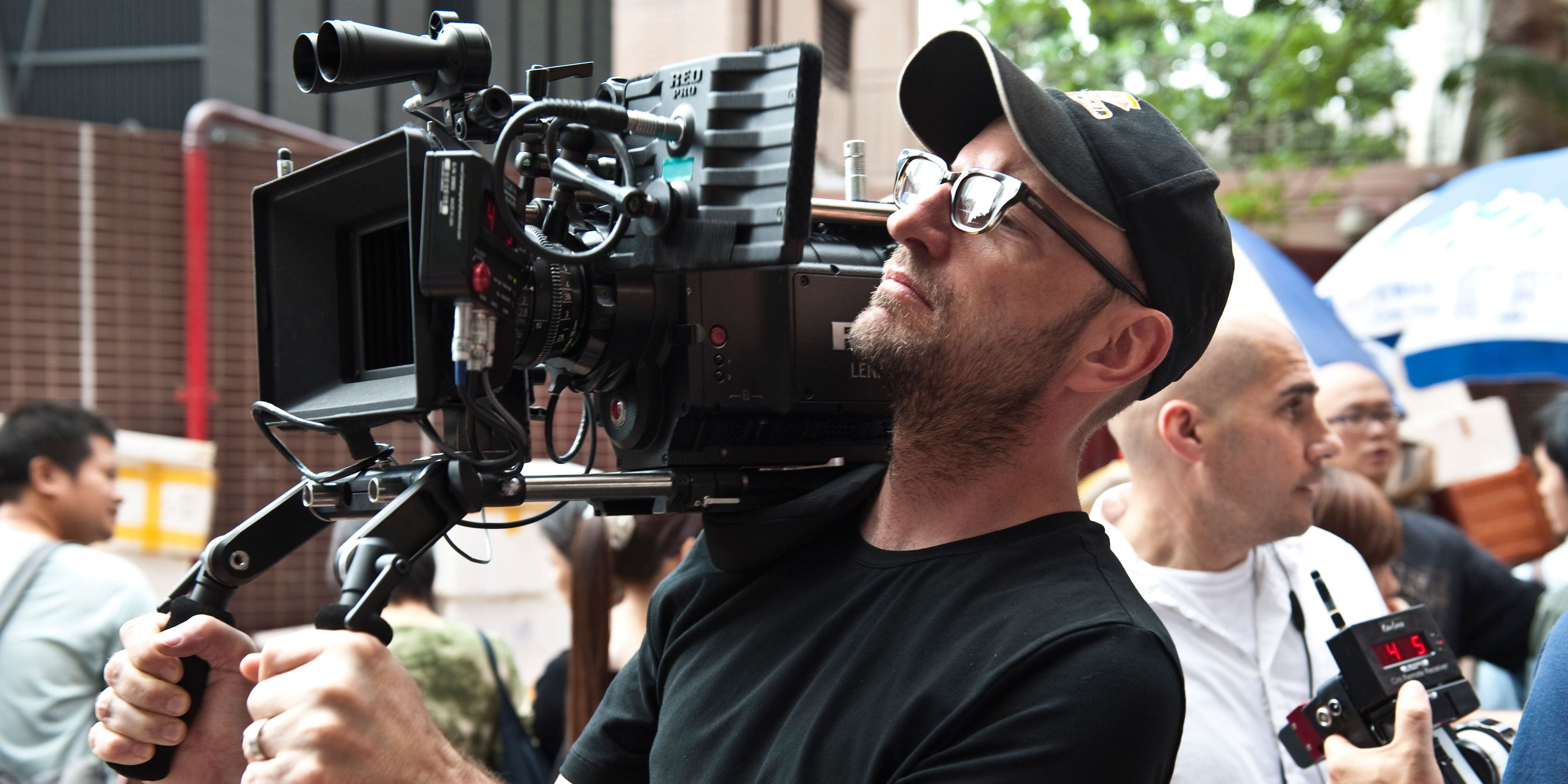Steven Soderbergh on the set of Contagion