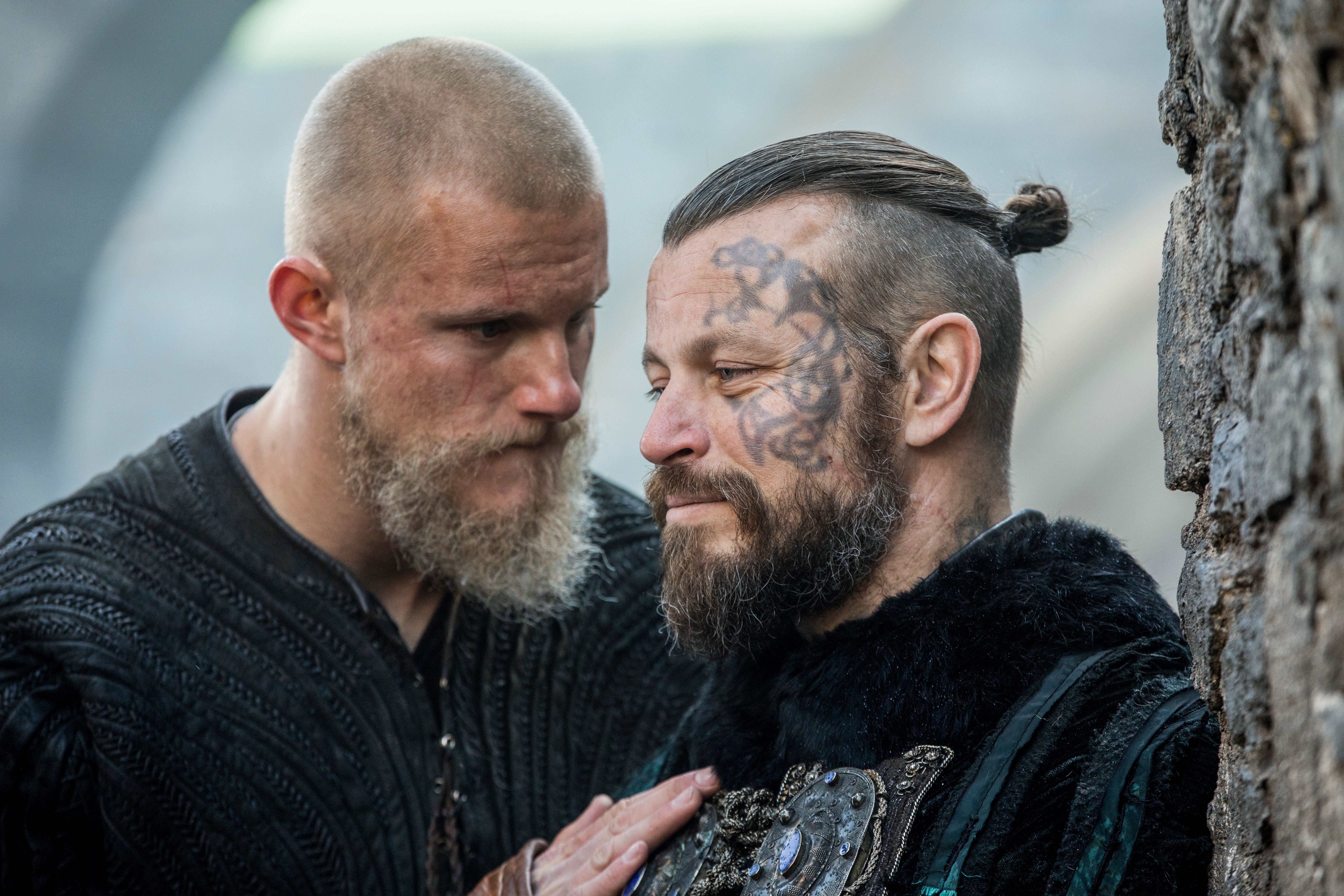 O criador de 'Vikings' Michael Hirst revela seu motivo para encerrar sua série de sucesso 3