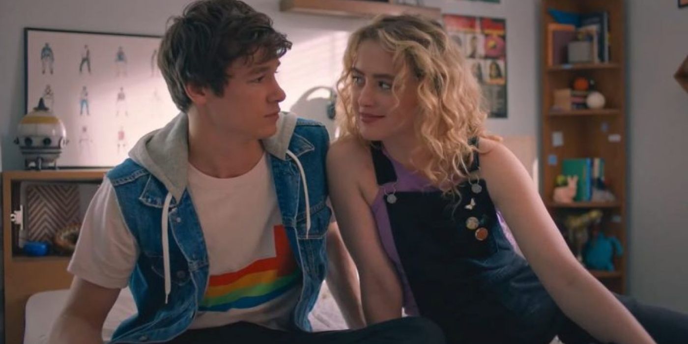 Kyle Allen and Kathryn Newton in The Map of Tiny Perfect Things