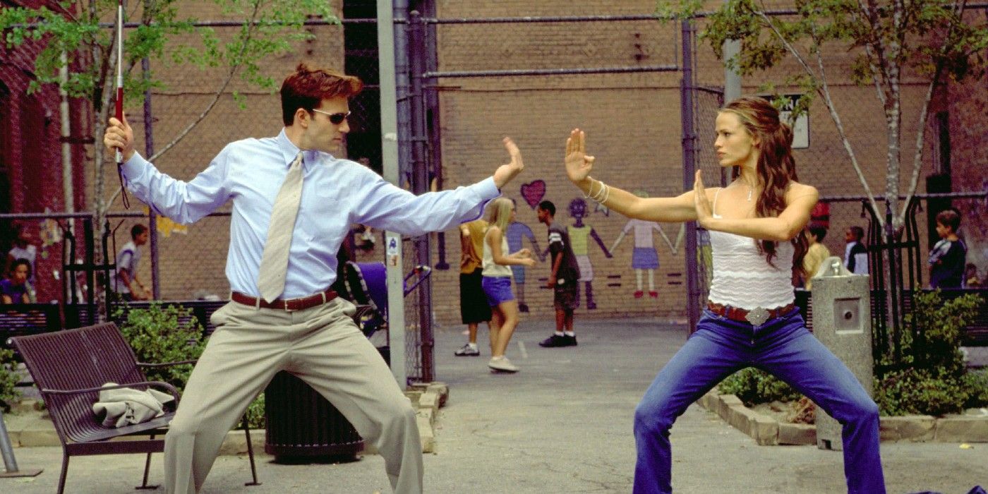 Ben Affleck as Matt Murdock and Jennifer Garner as Elektra Natchios in Daredevil (2003)