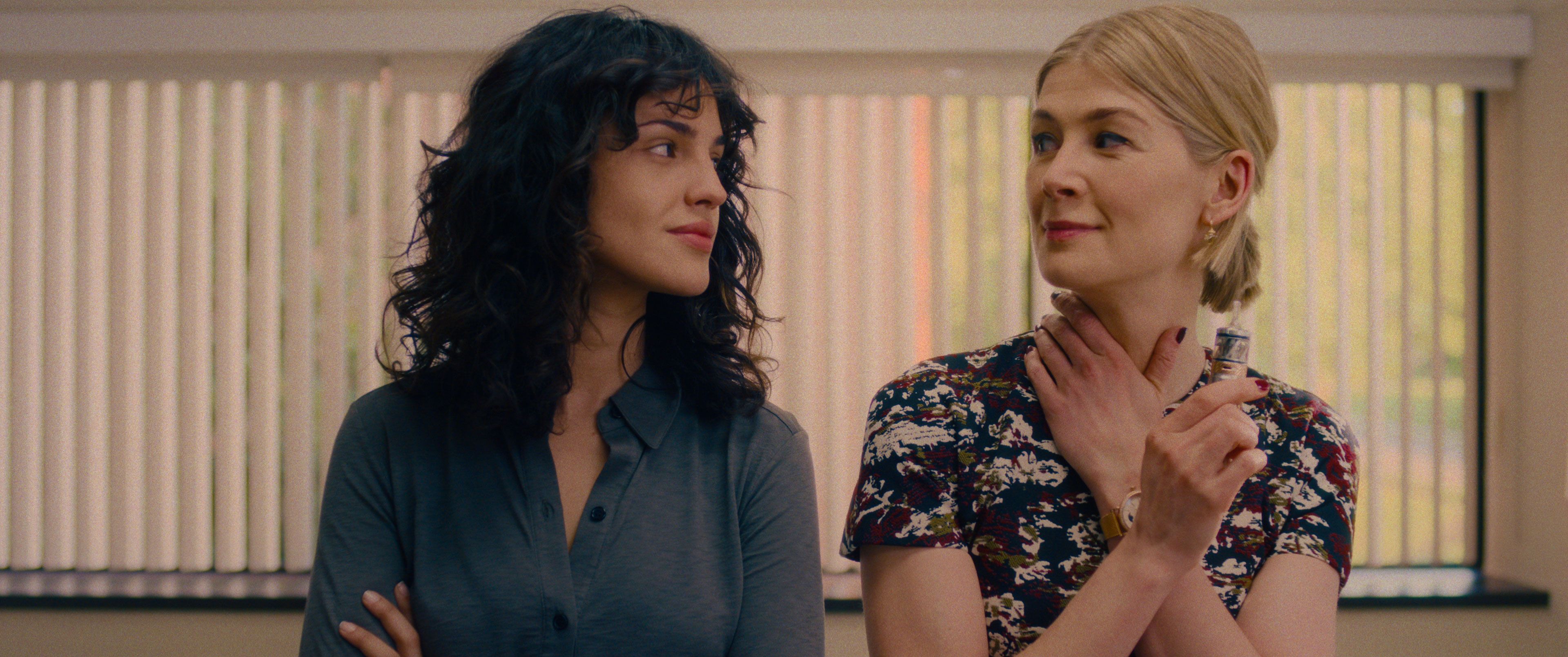 Eiza Gonzalez and Rosamund Pike in I Care a Lot