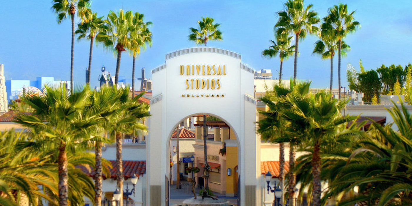 universal-studios-hollywood-social-featured