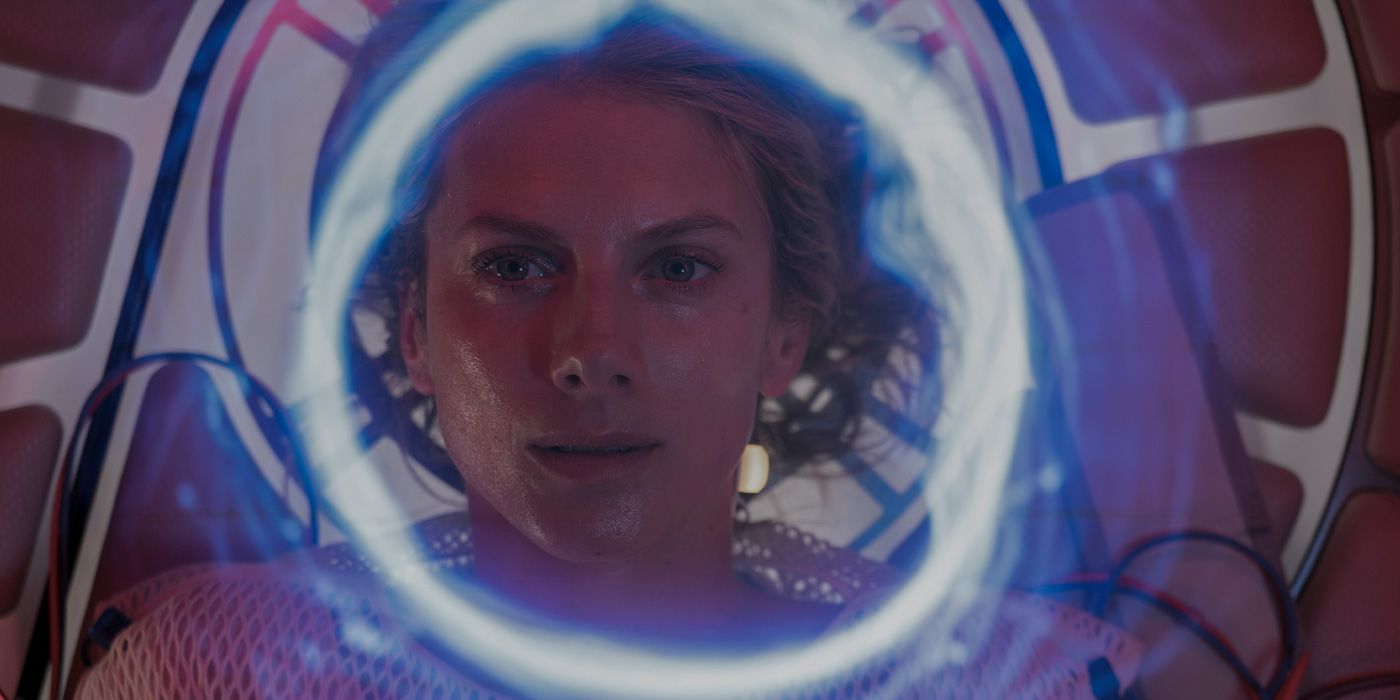 Melanie Laurent in Oxygen