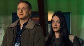 resident-alien-sara-tomko-alan-tudyk-social