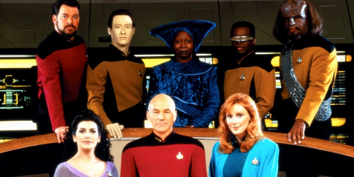 star-trek-the-next-generation-social-featured